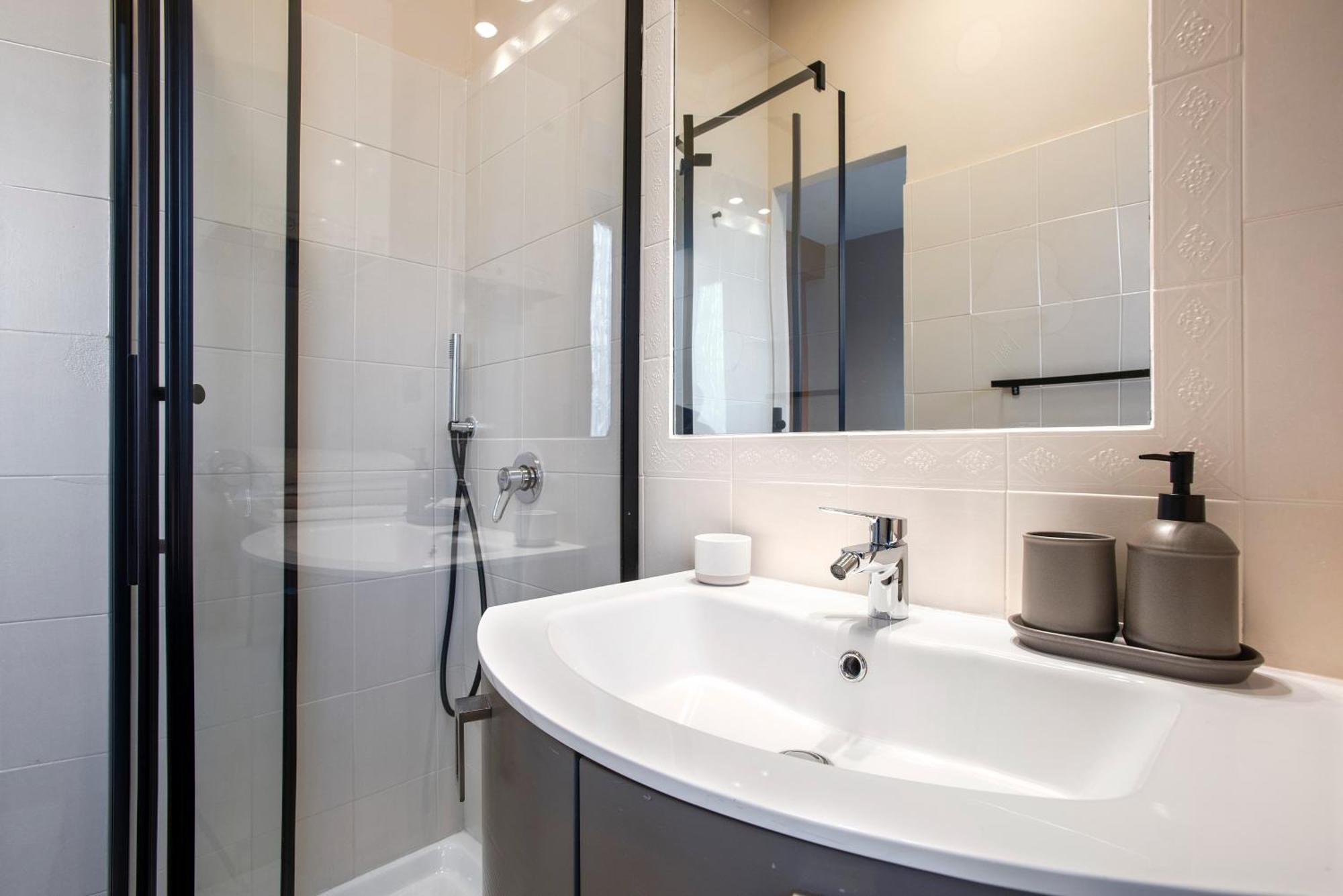 Apartment A Poche Fermate Dal Centro Di Rom